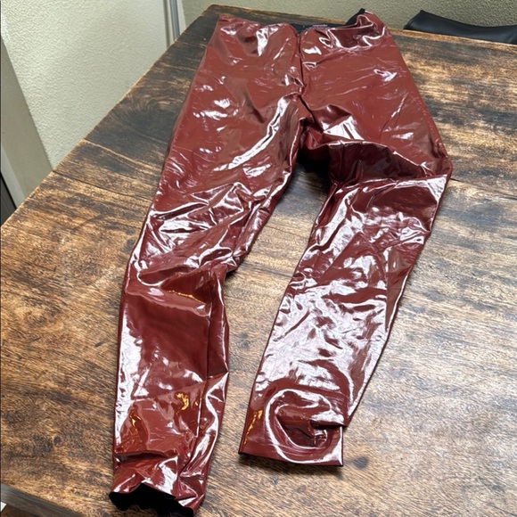 Commando Shiny Burgundy leggings faux patent leather - Picture 2 of 10